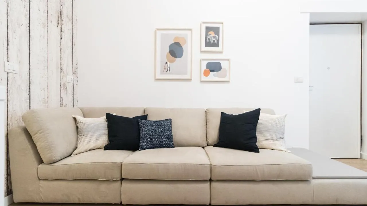 Italianway - Garigliano 8 Apartment Milan Italy