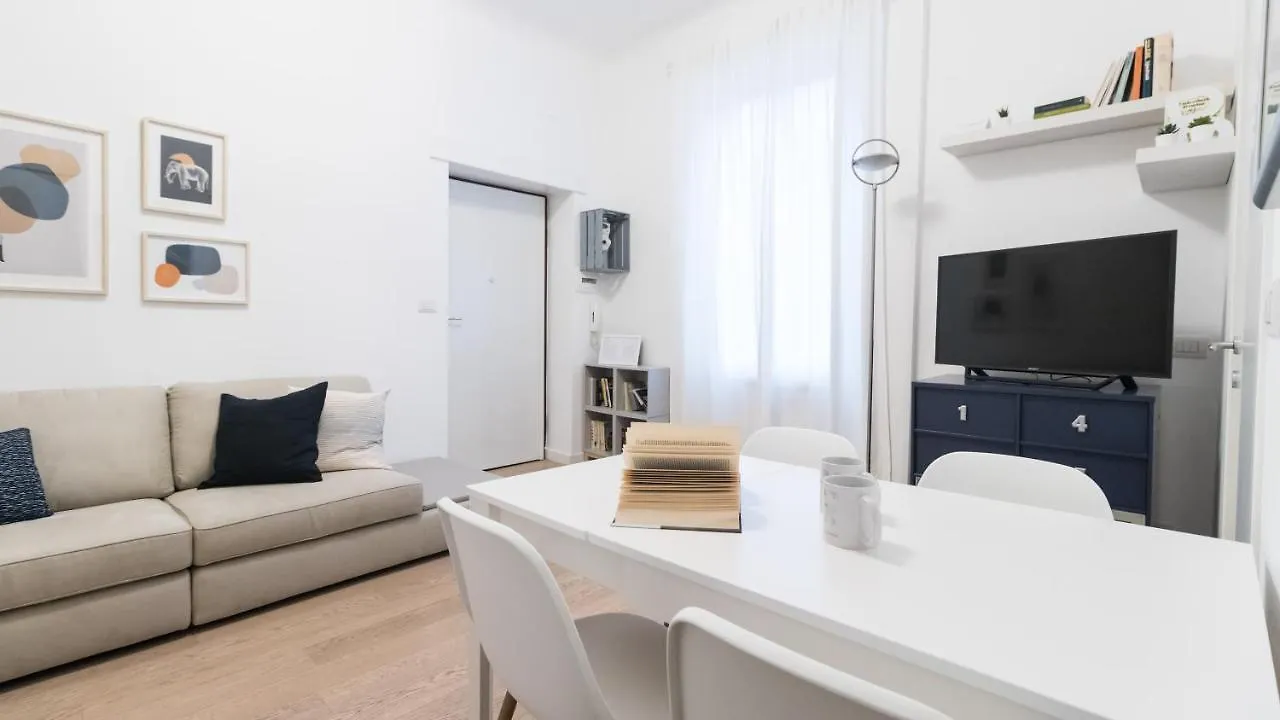 Italianway - Garigliano 8 Apartment Milan 0*,