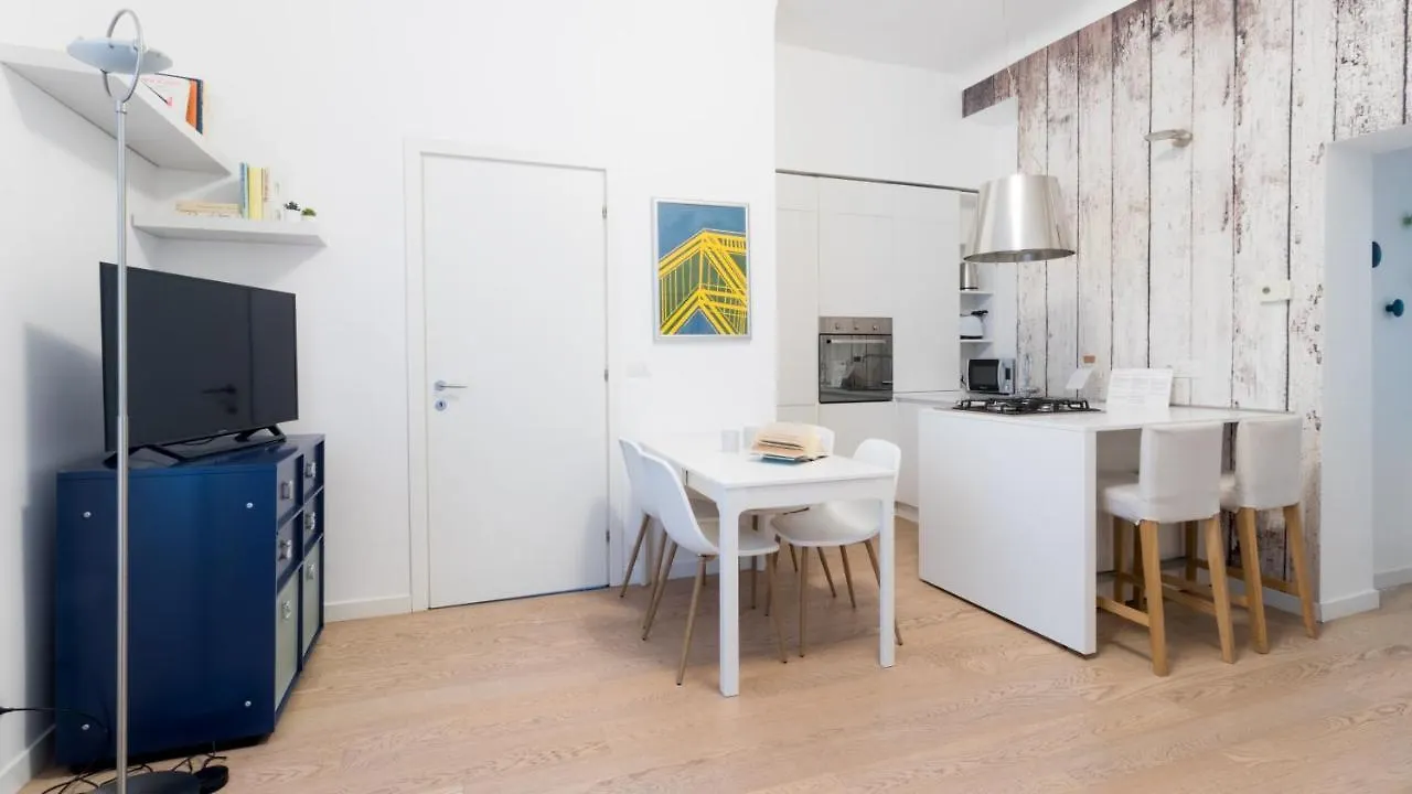 Italianway - Garigliano 8 Apartment Milan 0*,